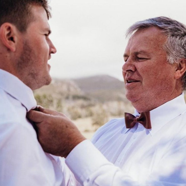 Beautifully handcrafted leather bowtie. Choose your leather color and make this beautiful design your own! 