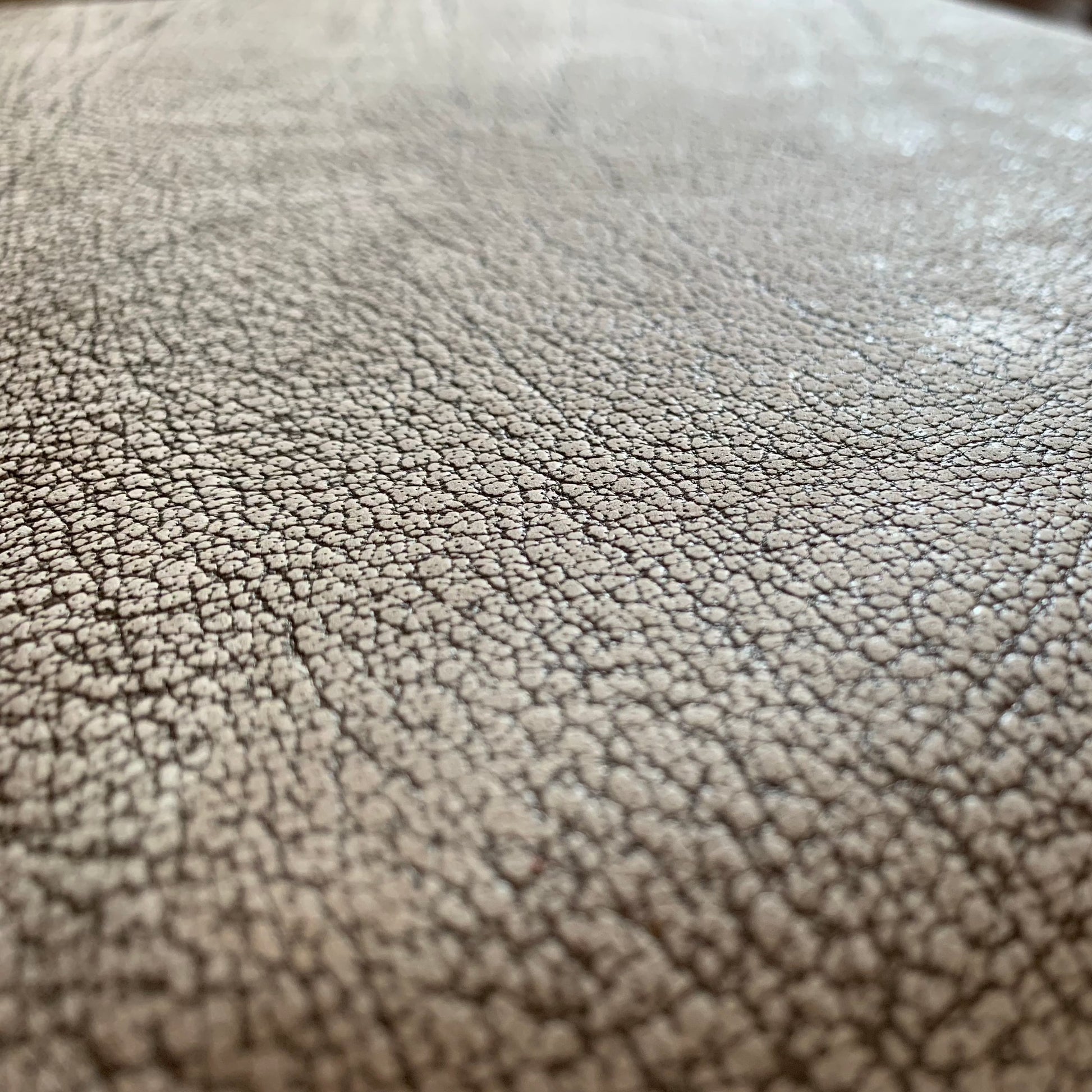 Beautifully handmade and hand stitched genuine leather laptop sleeve from Katrina Designs in South Africa.