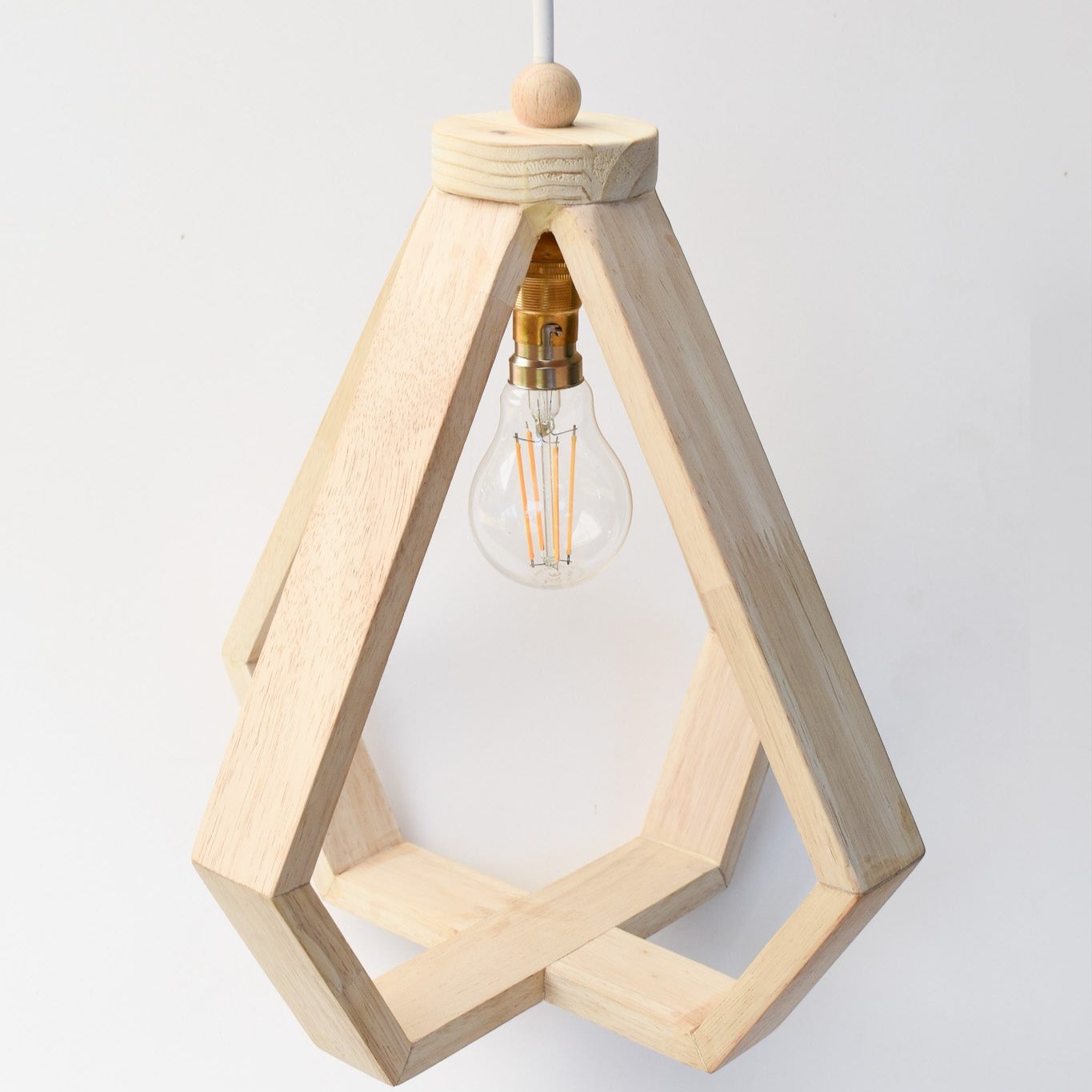 WOODEN LIGHT PENDANT -DIAMOND