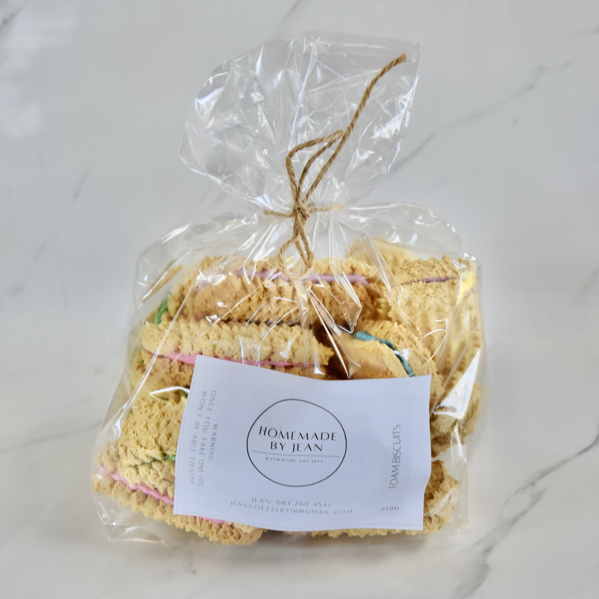 Indulge in decadent, just-out-of-the-oven homemade cookies. Delight in their melt-in-your-mouth texture and irresistible crispy goodness. Ideal for any occasion or as a luxurious gift. Personalised wedding favor choices are also on offer. For larger quantities, take advantage of our bulk discount and beautifully package them for your guests.